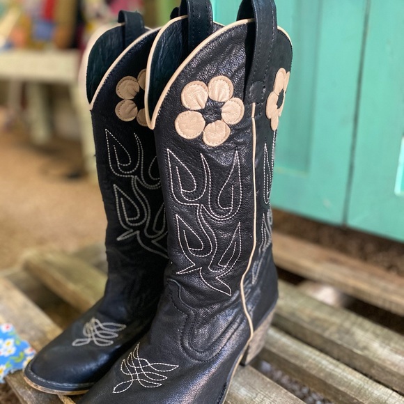 Jeffrey Campbell Ponderosa acme boot daisy - Picture 6 of 6